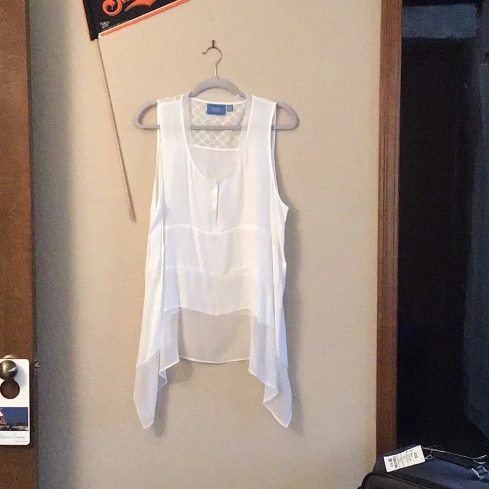 SIMPLY VERA sheer white angel wing top, never worn, size XL - Picture 1 of 6